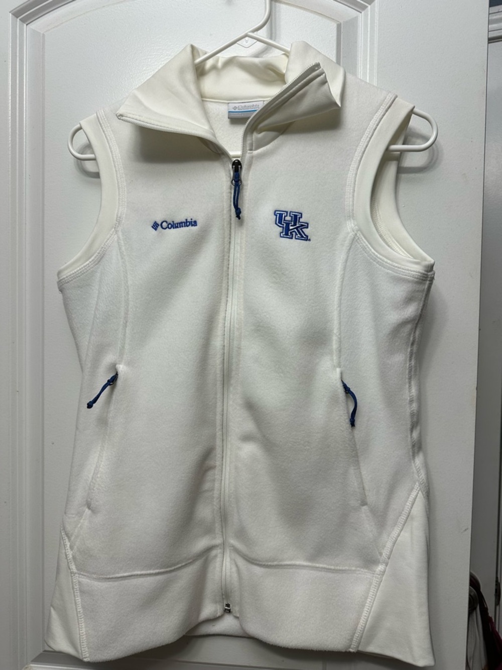 Columbia White Fleece Jacket with Blue UK Logo